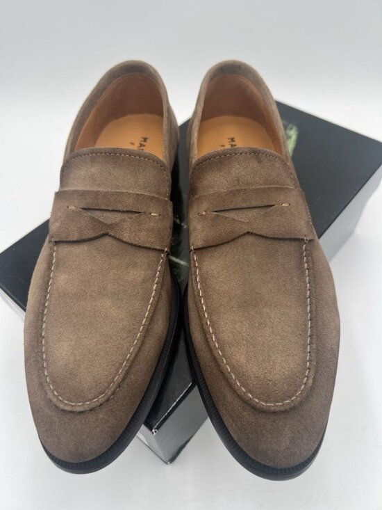 Magnanni Flex Garner Men’s 9 Taupe Suede Penny Loafers New Open Box $425